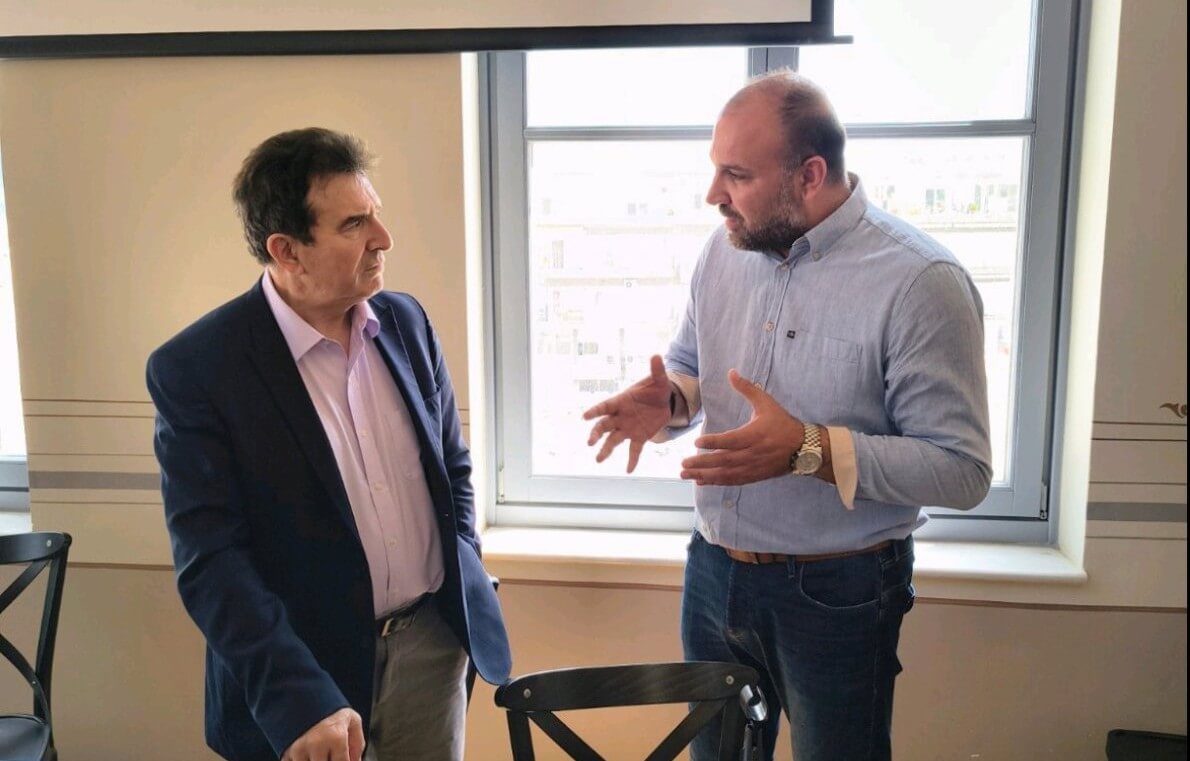 Read more about the article Συνάντηση του Σ.Ε.Φ.Ε.Α.Α.Μ.Θ. με τον Yπουργό Προστασίας του Πολίτη κ. Χρυσοχοΐδη Μιχάλη.