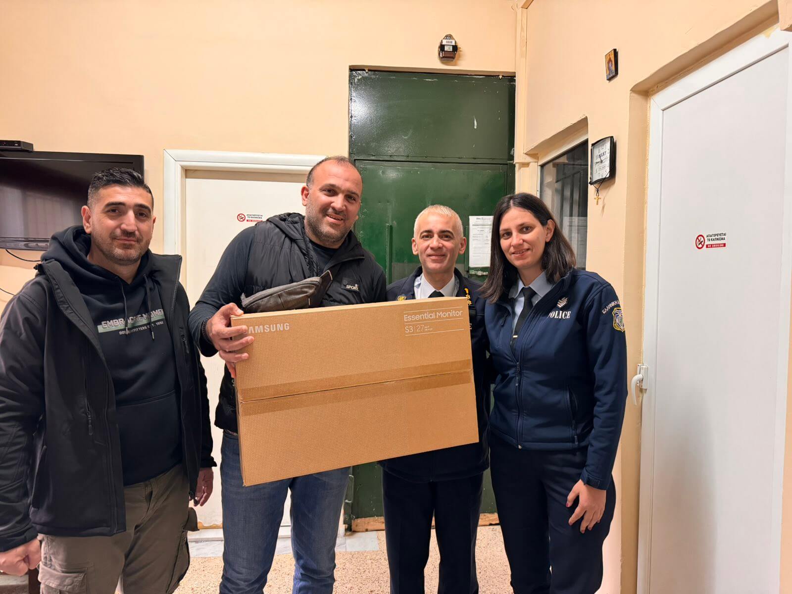 You are currently viewing Πράξη προσφοράς του Σωματείου Ειδικών Φρουρών Ανατολικής Μακεδονίας και Θράκης στο Α.Τ. Δράμας – Τ.Τ. Δράμας.