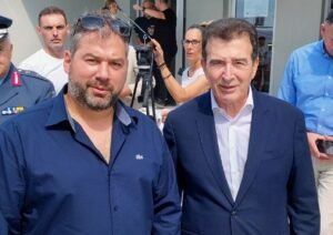 Read more about the article Συνάντηση εκπροσώπων του Σωματείου Ειδικών Φρουρών Ανατολικής Μακεδονίας και Θράκης με τον Υπουργό Προστασίας του Πολίτη κ. Μιχάλη Χρυσοχοΐδη στον Έβρο.